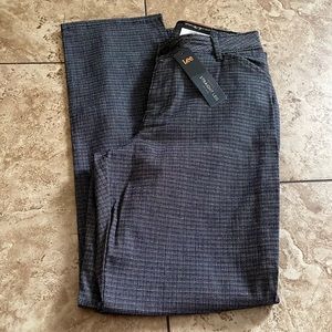 NWT - Lee Relaxed Fit Stretch Twill - 6 Short